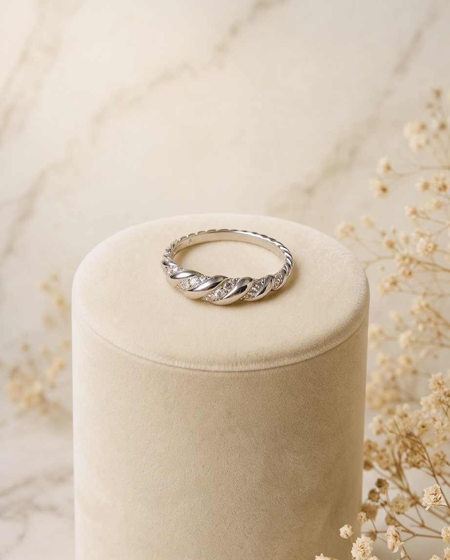 Infinity Braid S925 Sterling Silver Ring