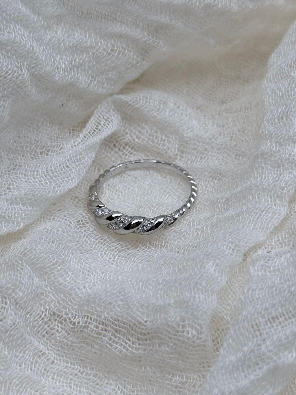 Infinity Braid S925 Sterling Silver Ring