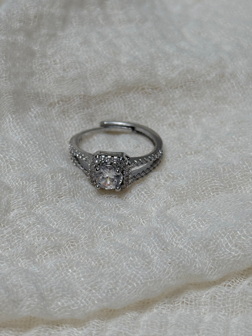 Monarch S925 Sterling Silver Ring